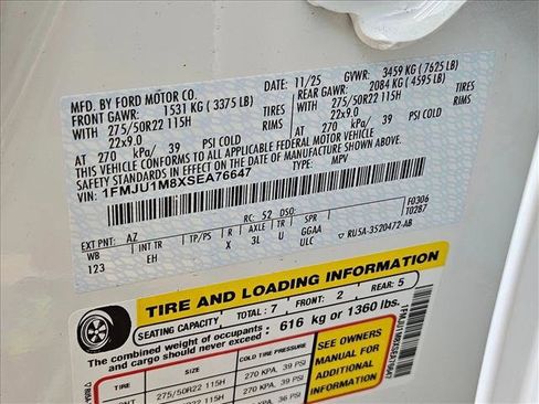 New 2025 Ford Expedition Platinum w/ Stealth Appearance Package image 17