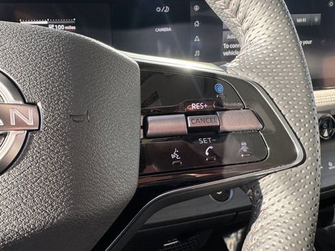 Used 2024 Nissan Ariya AWD image 33