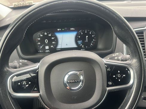 Used 2016 Volvo XC90 T5 Momentum AWD/4WD image 14