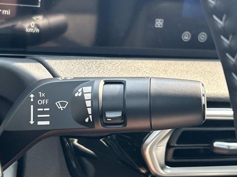 New 2026 Nissan Sentra SV w/ SV Convenience Package FWD image 28