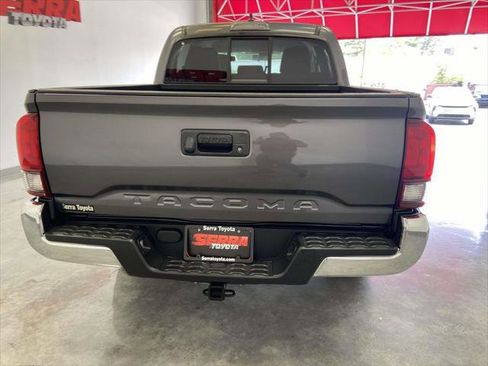 Certified 2022 Toyota Tacoma SR5 RWD image 4