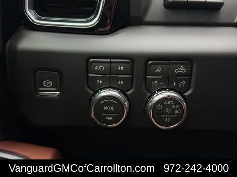 New 2026 GMC Sierra 2500 Denali Ultimate AWD/4WD image 19