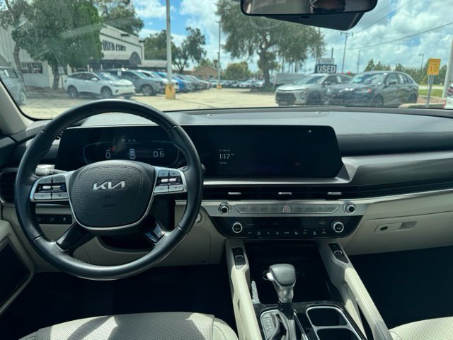 Used 2025 Kia Telluride S FWD image 9