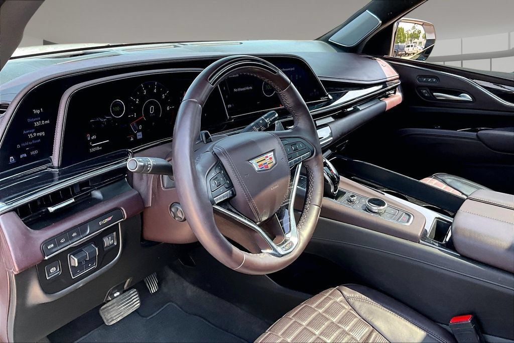 Certified 2024 Cadillac Escalade V AWD/4WD image 13