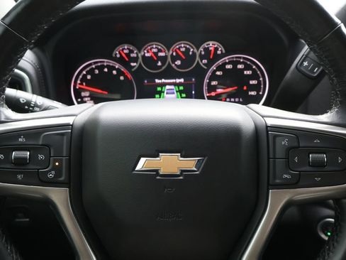 Used 2021 Chevrolet Silverado 1500 LT image 27
