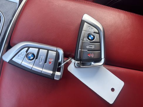 Used 2023 BMW M850i xDrive Convertible image 28