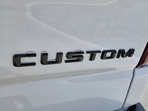 New 2026 Chevrolet Silverado 1500 Custom Trail Boss w/ LPO, Dark Essentials Package AWD/4WD image 31