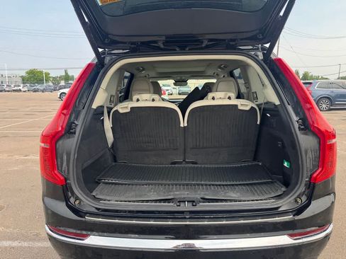 Used 2024 Volvo XC90 B6 Plus w/ Protection Package Premier AWD/4WD image 13