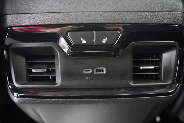 Used 2026 GMC Sierra 1500 AT4X AWD/4WD image 15