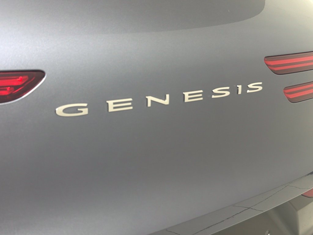 New 2027 Genesis GV70 2.5T Select AWD/4WD image 9
