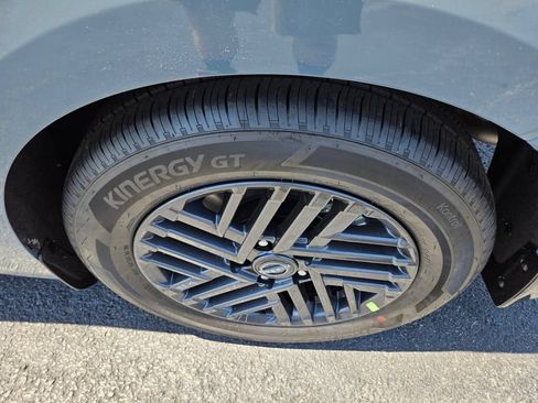 New 2026 Nissan Sentra SV w/ Floor Mat Package FWD image 6