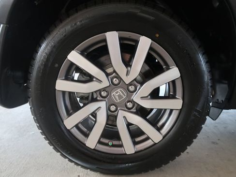 Used 2021 Honda Pilot EX-L image 11