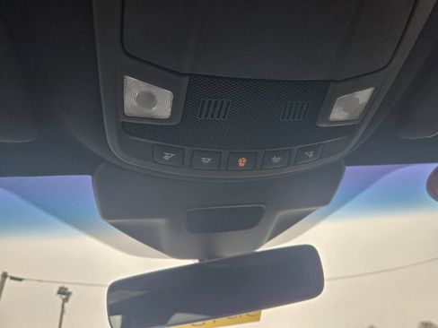 Used 2020 Lincoln Nautilus Premier w/ Equipment Group 101A image 18