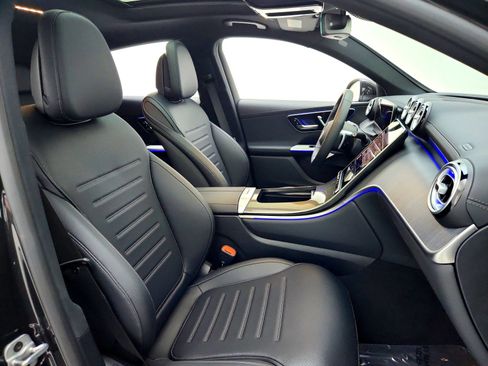 Certified 2025 Mercedes-Benz GLC 300 4MATIC w/ AMG Line image 25