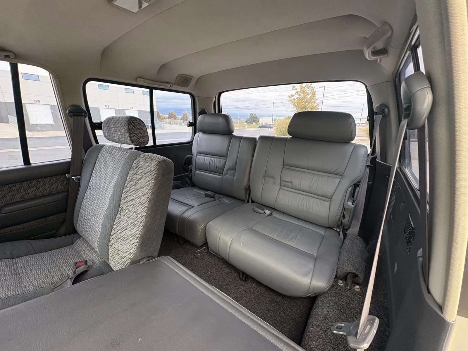 Used 1992 Toyota Land Cruiser AWD/4WD image 13