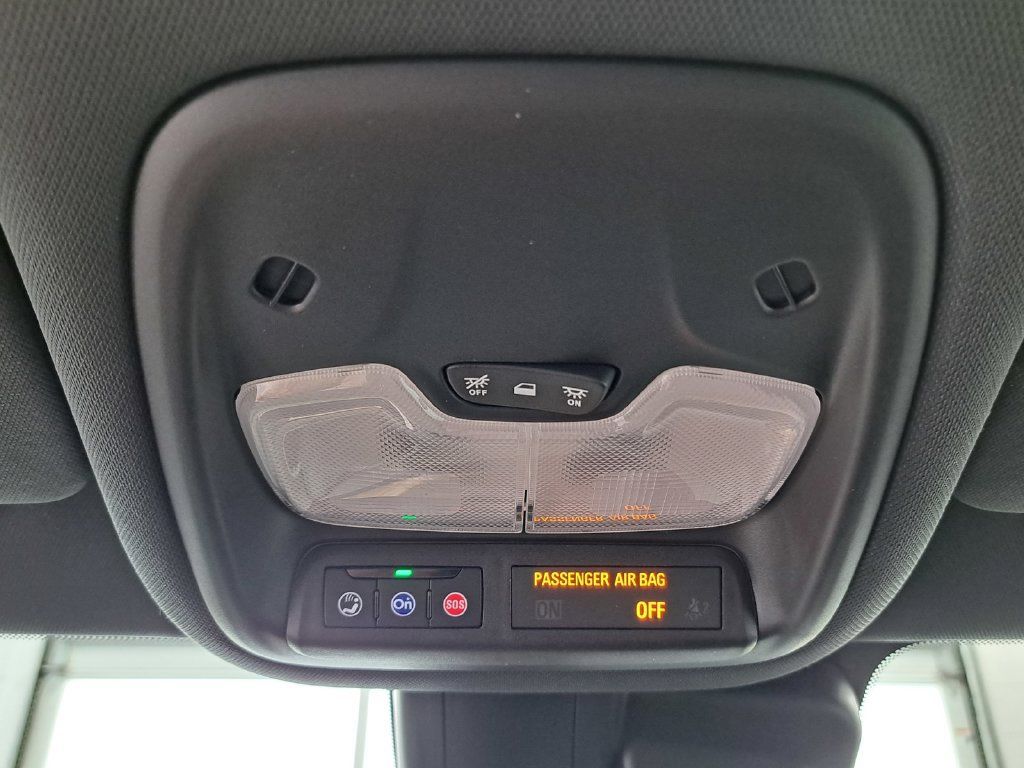 Used 2024 Chevrolet TrailBlazer RS w/ Convenience Package AWD/4WD image 19