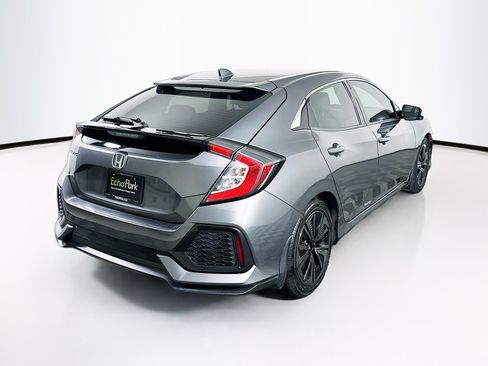 Used 2018 Honda Civic EX image 9