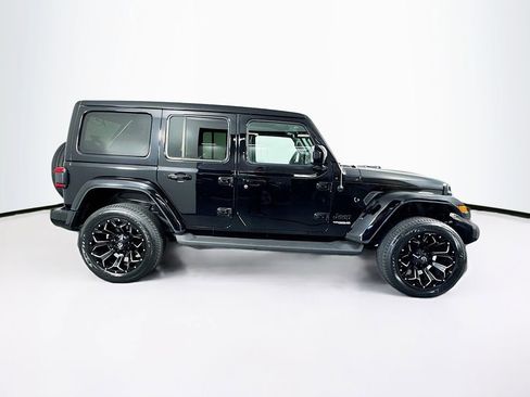Used 2021 Jeep Wrangler Unlimited Sahara image 11