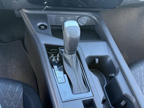 New 2026 Nissan Sentra SV w/ Floor Mat Package FWD image 31