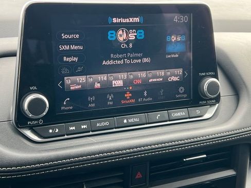 Used 2024 Nissan Rogue SV image 22