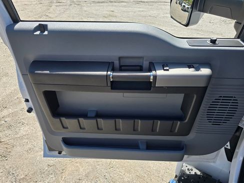 New 2026 Ford F650 2WD SuperCab Super Duty image 6