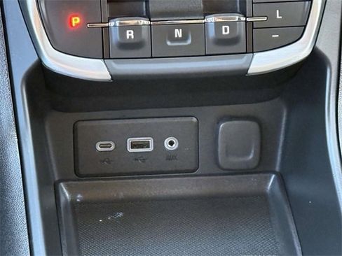 Certified 2024 GMC Terrain SLE image 16