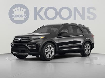 Used 2022 Ford Explorer XLT w/ Equipment Group 202A