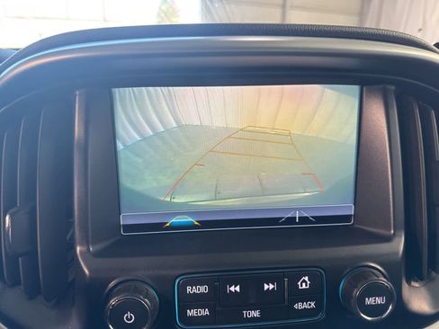 Used 2018 Chevrolet Colorado ZR2 image 30