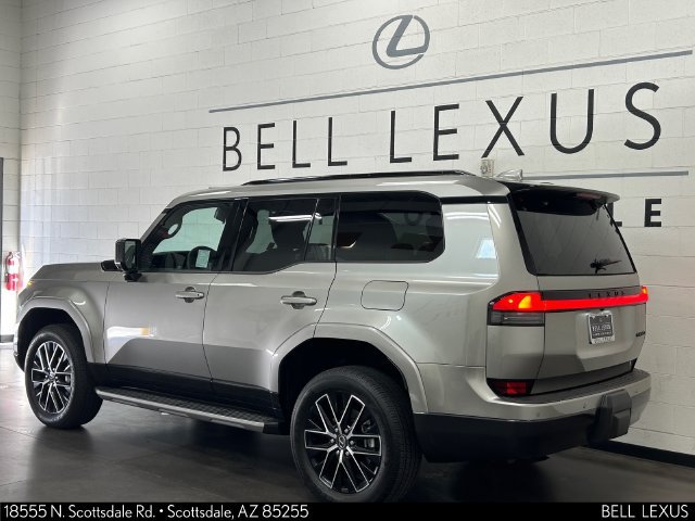 Used 2026 Lexus GX 550 w/ Accessory Package (2T) AWD/4WD image 7