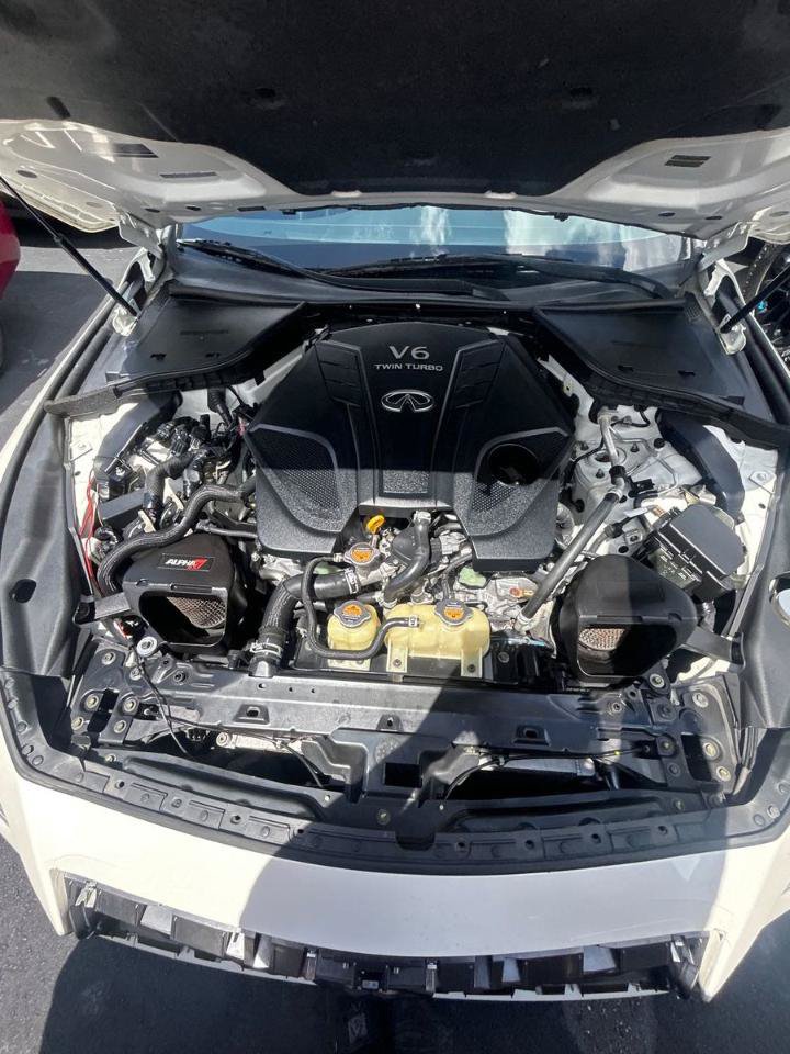 Used 2019 INFINITI Q50 Red Sport 400 w/ Sensory Package AWD/4WD image 5
