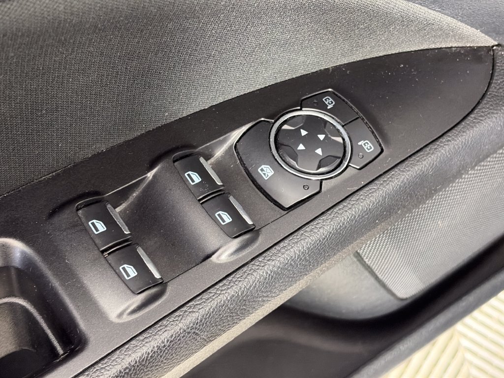 Used 2017 Ford Fusion S w/ Equipment Group 101A FWD image 25