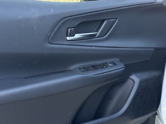 Used 2025 Toyota Prius FWD image 24