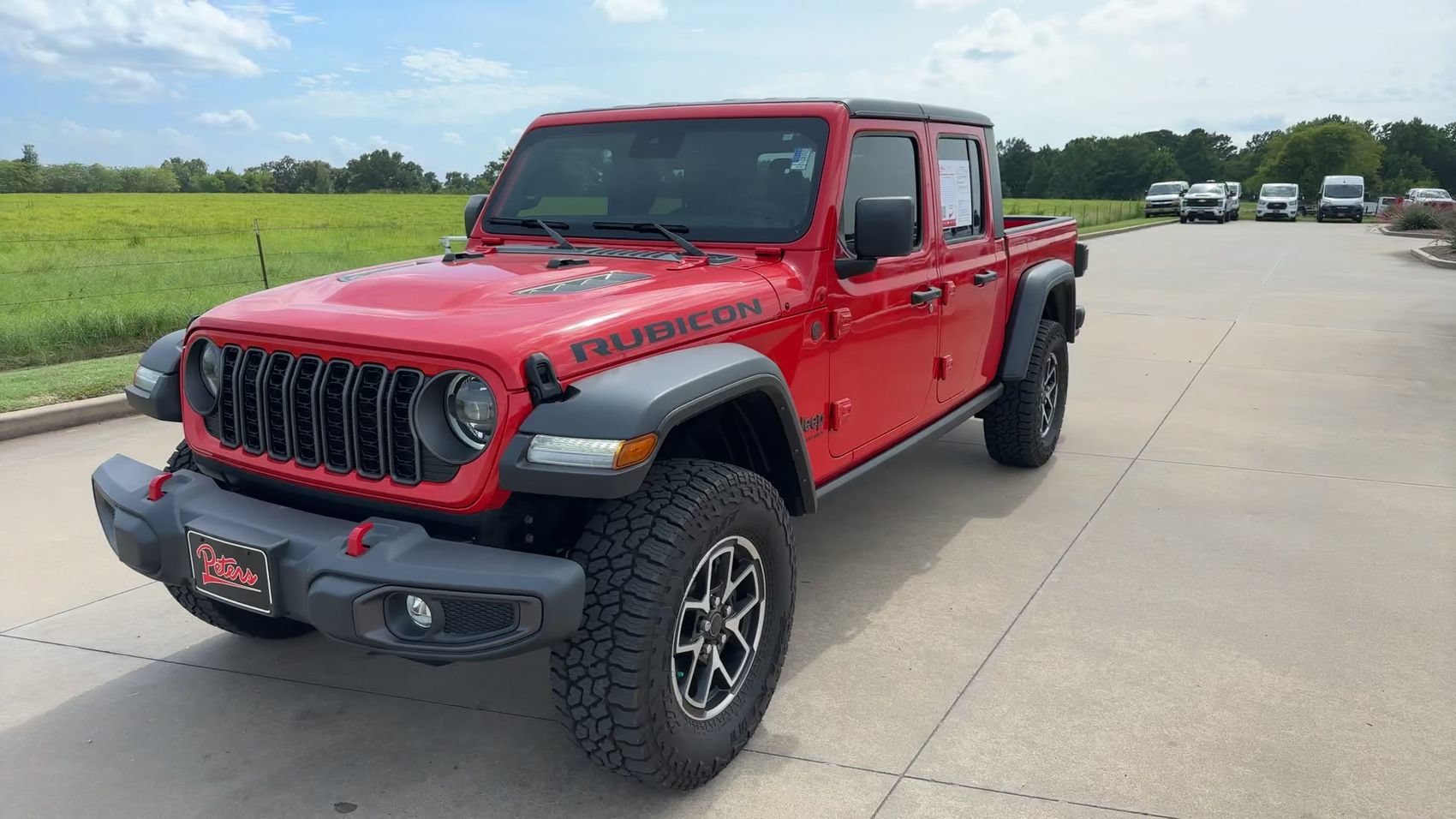 Used 2024 Jeep Gladiator Rubicon w/ Safety Group AWD/4WD image 3