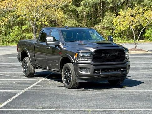 Used 2024 RAM 2500 Limited AWD/4WD image 11