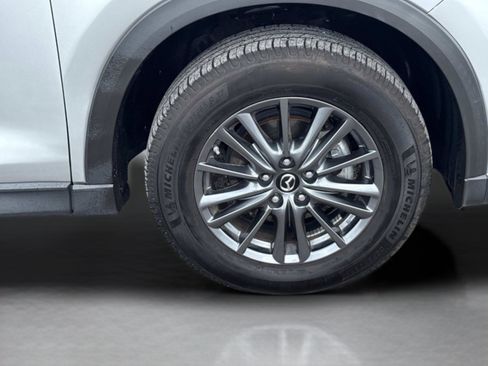 Used 2019 MAZDA CX-5 Touring FWD image 33