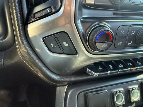 Used 2018 Chevrolet Silverado 2500 LTZ w/ Duramax Plus Package AWD/4WD image 29