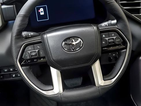 New 2026 Toyota Tundra Platinum AWD/4WD image 17