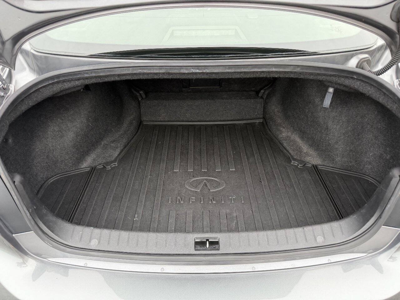 Used 2017 INFINITI Q50 Sport AWD/4WD image 25