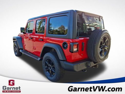 Used 2020 Jeep Wrangler Unlimited Sport image 4