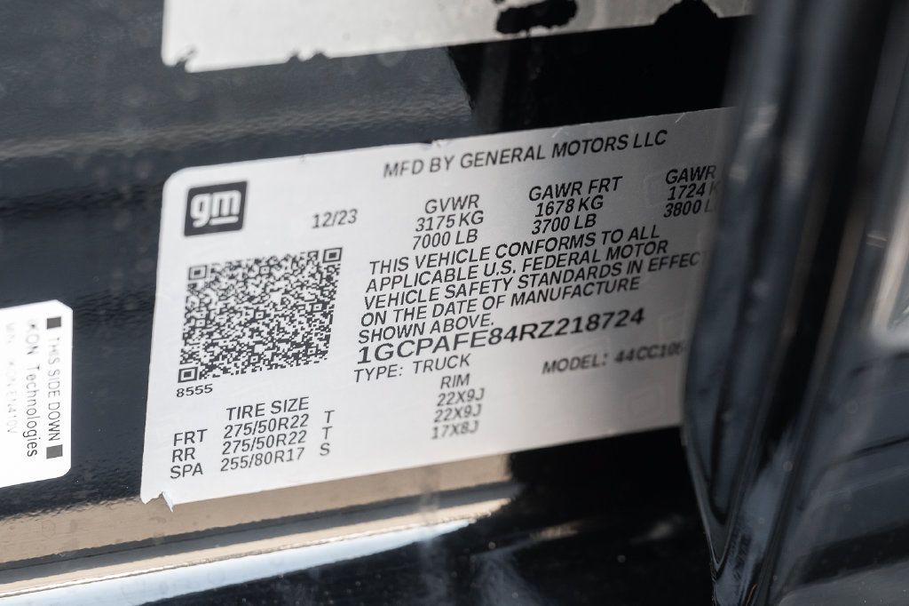 Used 2024 Chevrolet Silverado 1500 High Country RWD image 19