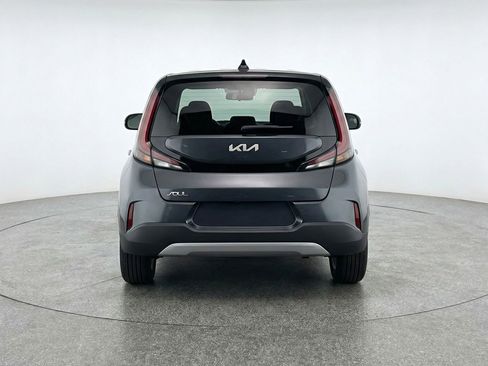 Used 2025 Kia Soul LX w/ LX Technology Package image 7
