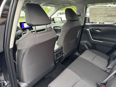 New 2025 Toyota RAV4 XLE AWD/4WD image 25