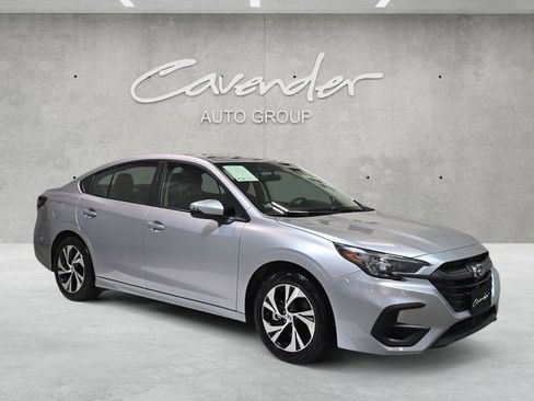 Used 2025 Subaru Legacy Premium image 2