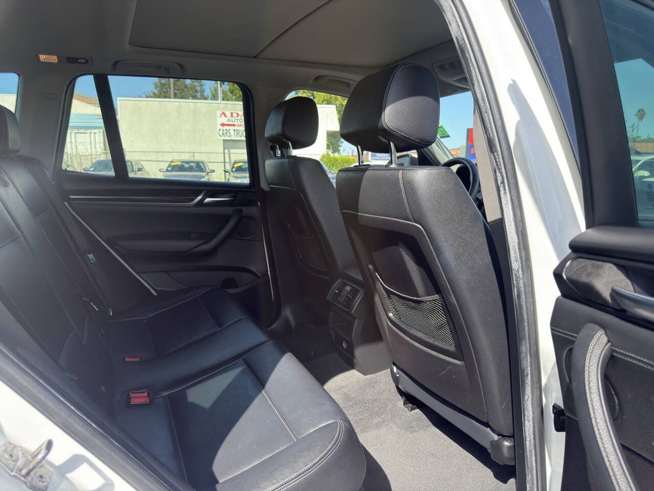 Used 2017 BMW X3 sDrive28i RWD image 12