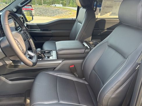 New 2025 Ford F150 Lariat w/ Equipment Group 501A Mid image 16