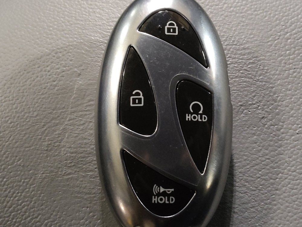 Used 2024 Hyundai Elantra SEL w/ Convenience Package FWD image 32