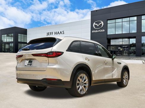 Used 2026 MAZDA CX-90 3.3 Turbo w/ Preferred Package AWD/4WD image 3
