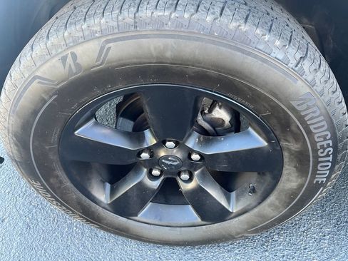 Used 2018 RAM 1500 Outdoorsman AWD/4WD image 28