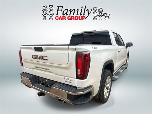 Used 2022 GMC Sierra 1500 SLT image 3