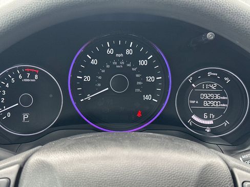 Used 2016 Honda HR-V EX image 32